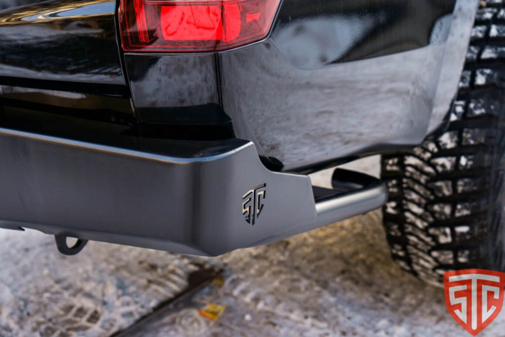 Бампер задний Mitsubishi L200 2019+ под ПТФ Бампер задний Mitsubishi L200 2019+ под ПТФ